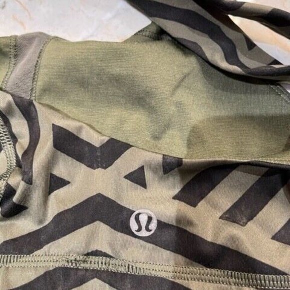 Lululemon All Sport Racerback Sports Bra - Size 8 - Picture 4 of 4